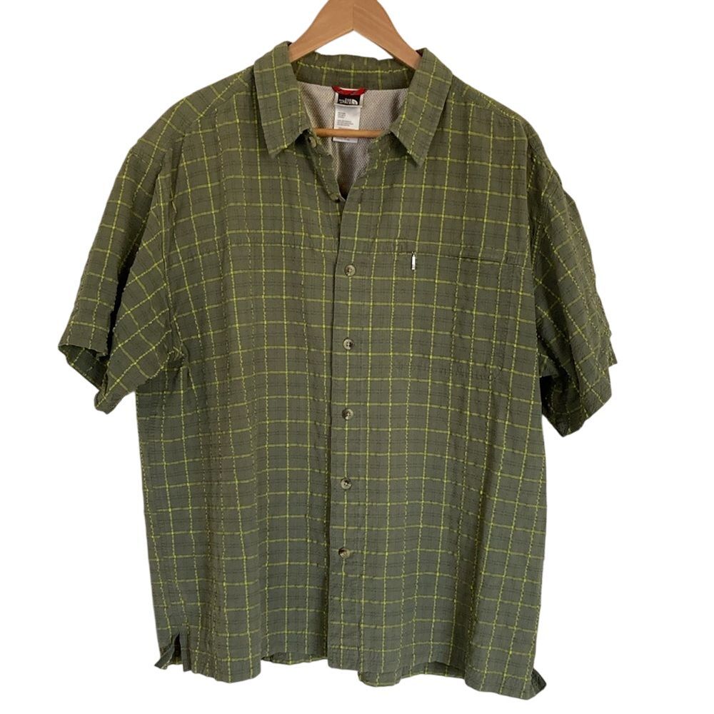 The North Face Mens Short Sleeve‎ Button Up Shirt XL Green Yellow Plaid Pocket